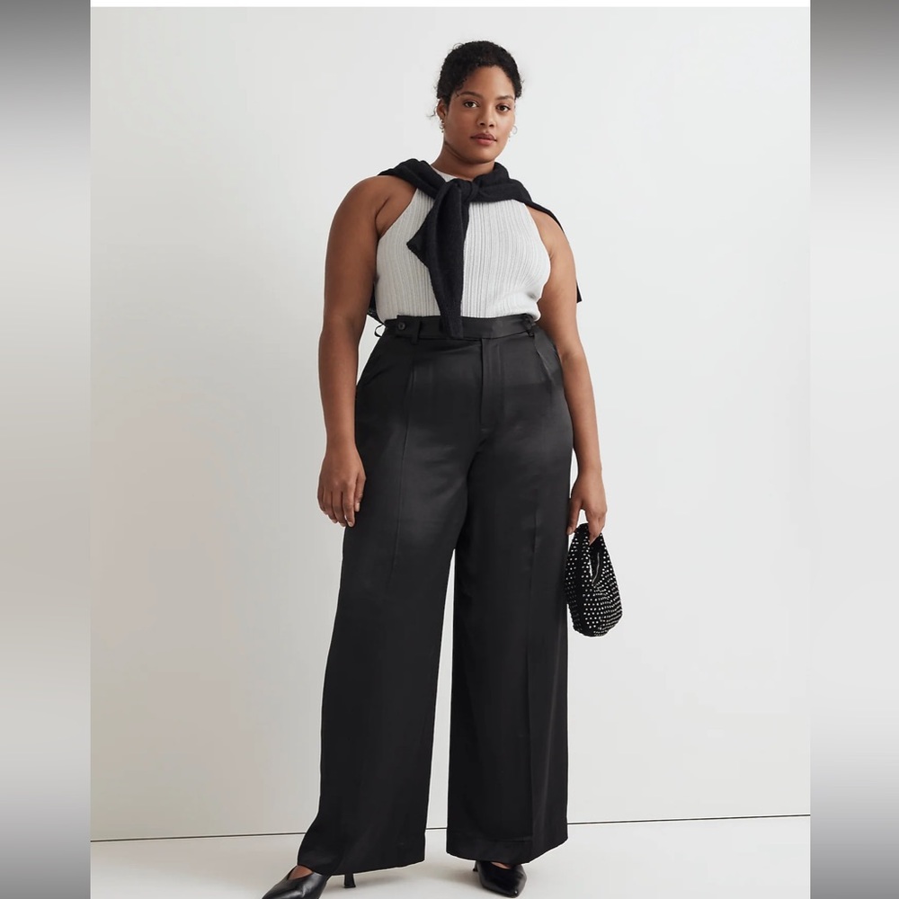 The Harlow Wide-Leg Pant in Satin